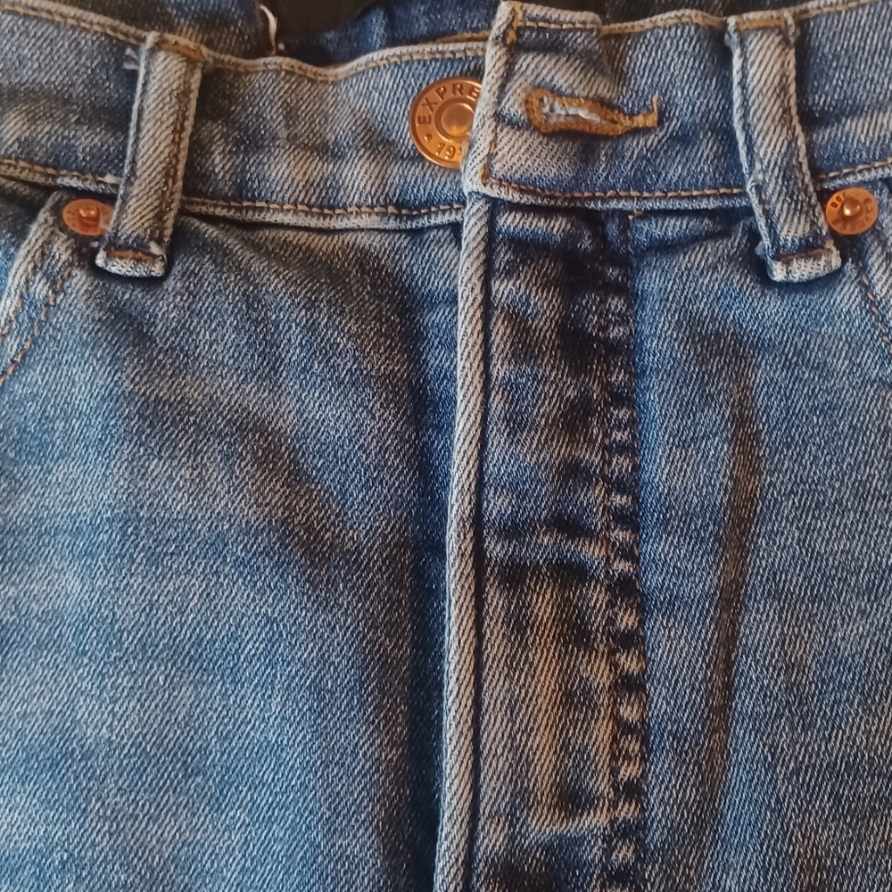Express jeans mid cut